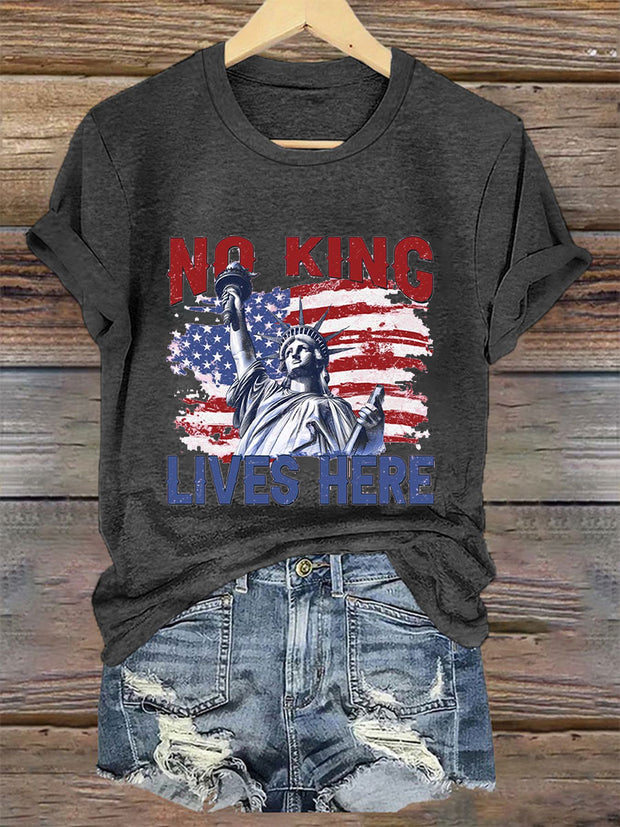 Women's 'No Kings in America' Print T-Shirt