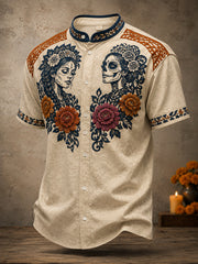 Camisa estampada con diseño floral del Día de los Muertos mexicano para hombre